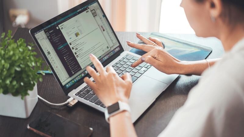 generar ingresos en internet sin necesidad de anuncios